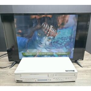 Sylvania VCR/DVD Combo Player - DVC841G - TESTED Works Great- No Remote